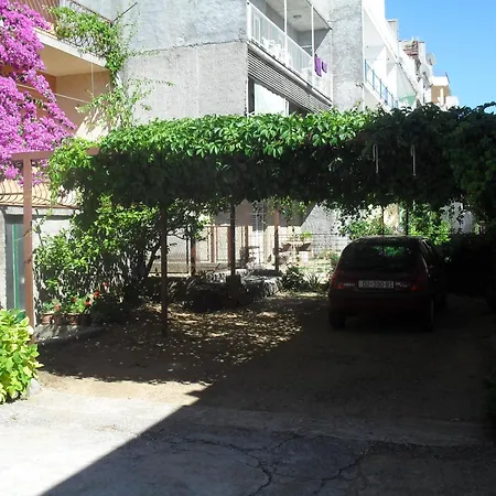 Lanasara * Makarska